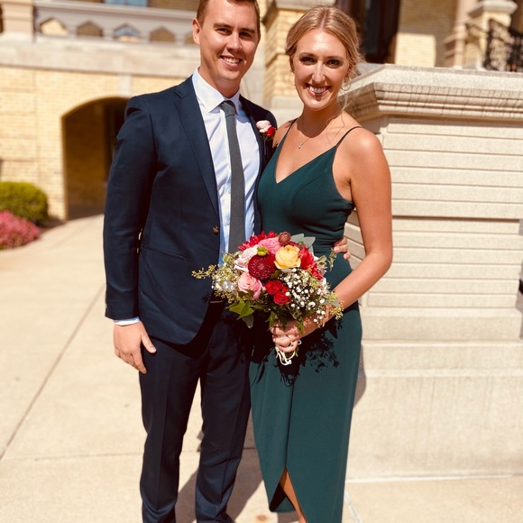 Welcome to my closet! I'm so glad you stopped by! - Picture 3 of 4